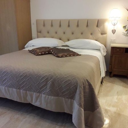 Affittacamere Sorrento Ventimiglia Exterior foto